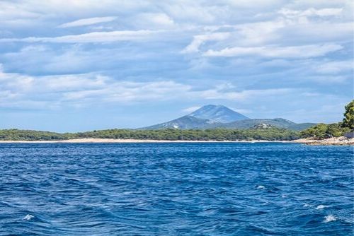 Islet island