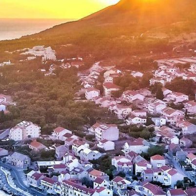 Sunset-Brac