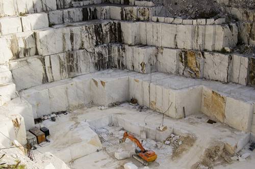 Granite quarry wall mural, Brac, Croatia