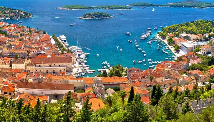 Hvar Mobile Banner