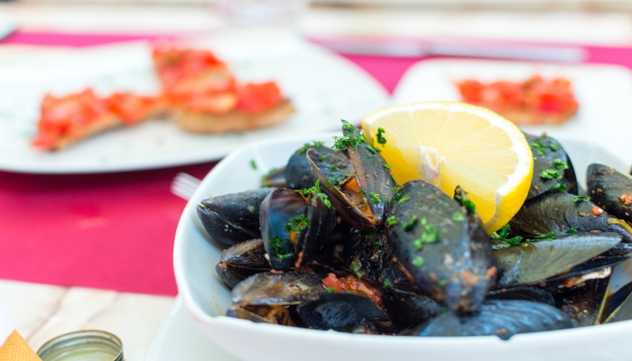 Mussels 700x400