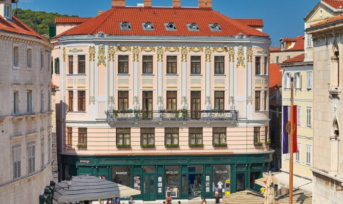 Piazza Heritage Hotel