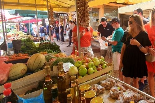 Split Food Tour Market